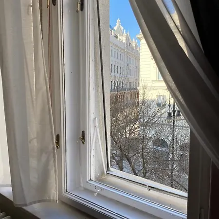 Apartament V. District