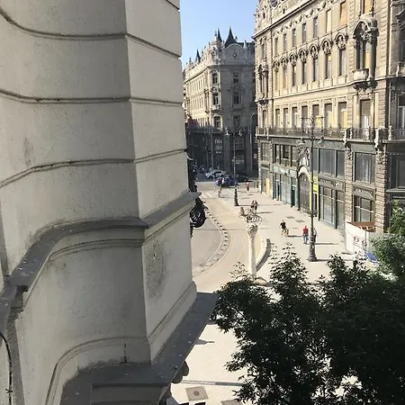 V. District דירה *